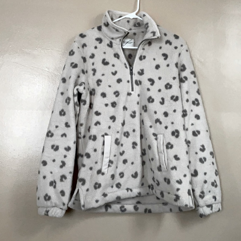 Cheetah Print Pullover